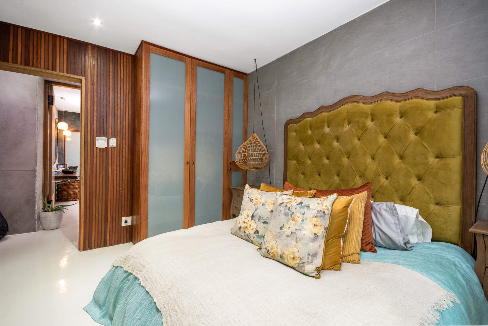 3 Bedroom Property for Sale in Gordons Bay Village Western Cape